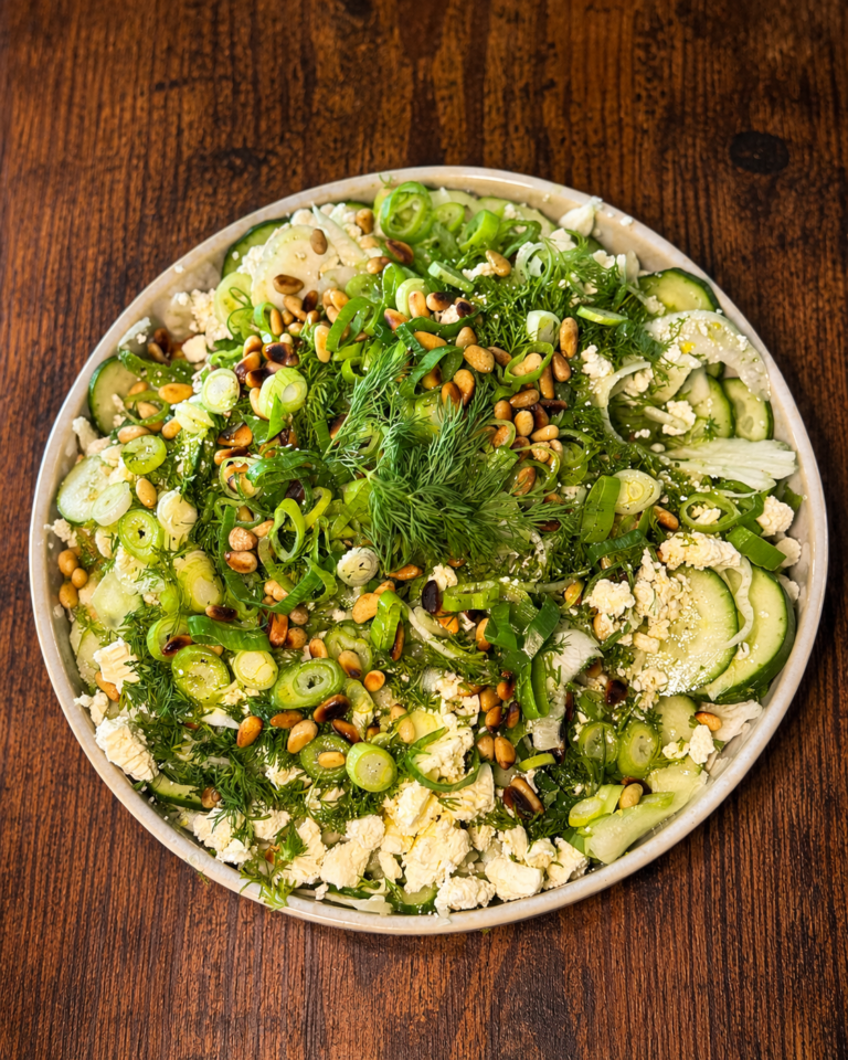 Fenchel-Gurken-Salat mit Feta & Dill