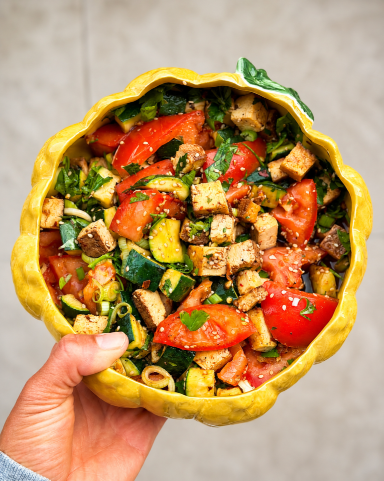 Asia-Zucchini-Tofu-Salat