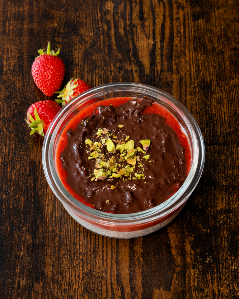 Chia Skyr Dessert