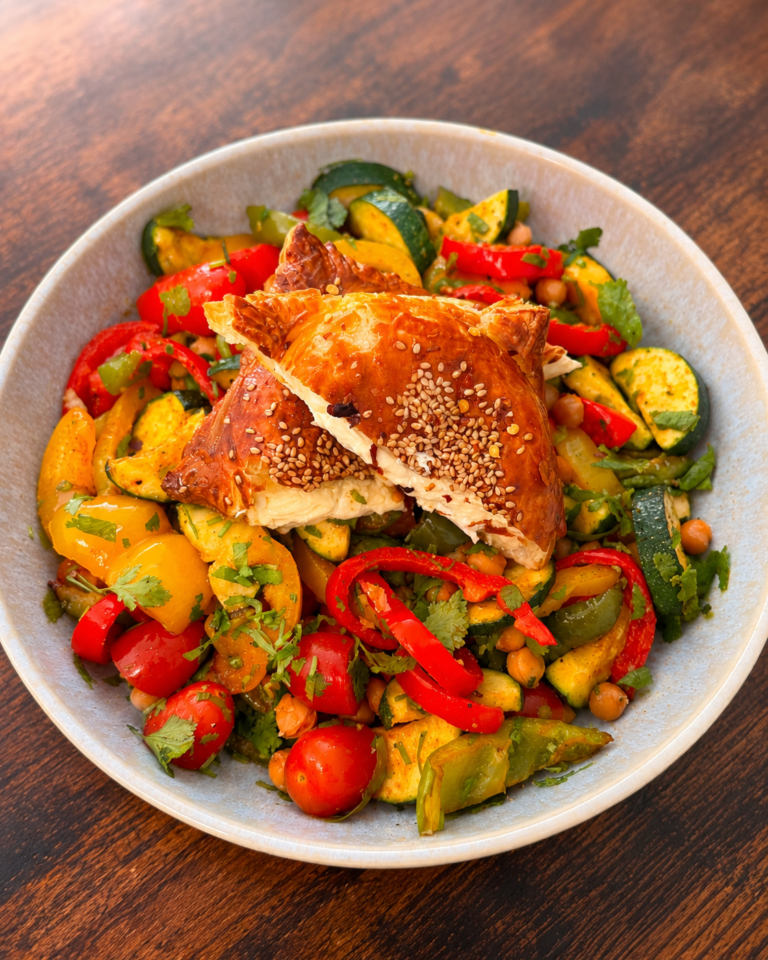 Hot Honey Feta auf leckerem Airfryer Gemüse